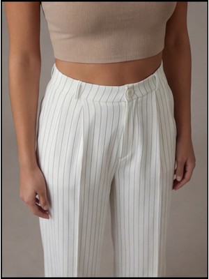 Modeva Global Kadın Beyaz Çizgili Palazzo Pantolon – Yüksek Bel, Pileli, Cepli, Düğme Kapamalı