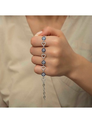 Gümüş Kalpli Nazar Bayan Bileklik