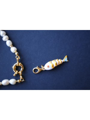 Lucky Fish Orta Boy Beyaz Charm