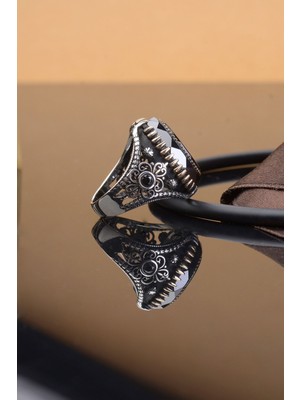 Siyah Taşlı Oval Zirkon 925 Ayar Gümüş Erkek Yüzük