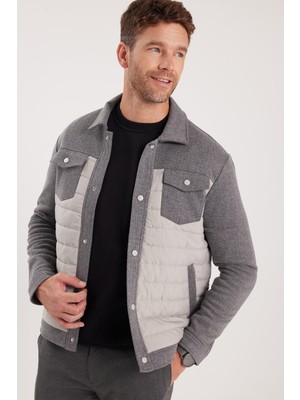 Tudors Erkek Relax Fit Rahat Kesim Çıt Çıt Düğmeli Kapitone Kapaklı Çift Cep Sıcak Tutan Bej Kaşe Mont