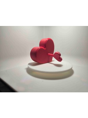 Dekoratif Kalp Şeklinde Kırımızı Renkte Kilitlenebilir Anlamlı Hediye Kutusu