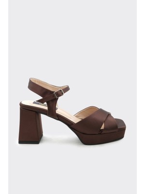 Derinet Platformlu Kadın Topuklu Ayakkabı