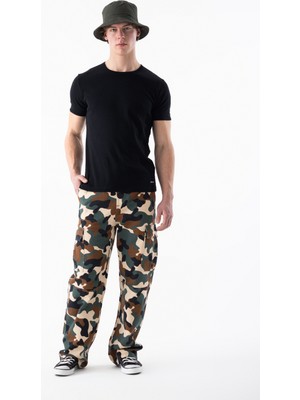 Erkek Sıfır Yakalı Tişört