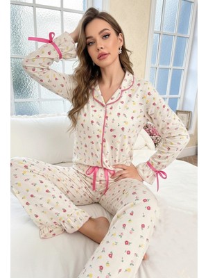 Bella Notte Kurdele Detaylı Minimal Çiçek Desenli Düğmeli Pijama Takımı