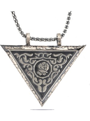 Gümüş Üçgen Içi Açılabilen Gül Muskalık Kolye