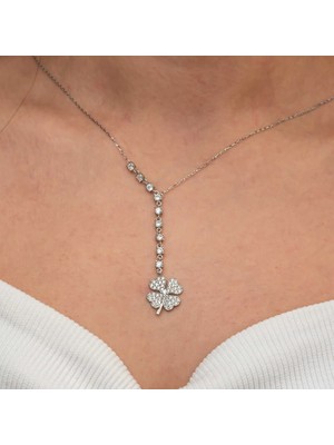 Gümüş Sıralı Zirkon Taşlı Yonca Kadın Kolye