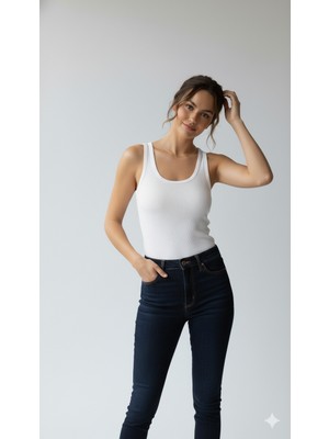 Kadın Fitilli Görünümlü Kalın Askılı Rahat Giyim Slim Fit Vücuda Oturan Basic Atlet