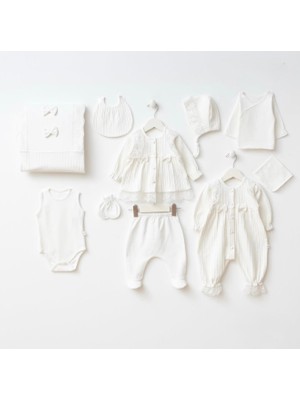 Butik Kız Bebek %100 Pamuklu 10'lu Hastane Çıkışı Yenidoğan Set Antialerjik Kumaş