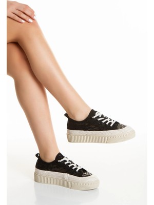 MFT Ayakkabı Kadın Siyah Dantel Detaylı Bağcıklı Günlük Spor Ayakkabı