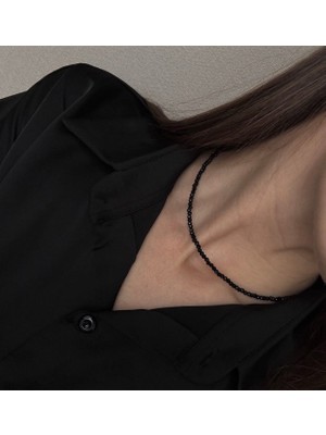 Atelier Çağla Ince Siyah Kristal Kolye
