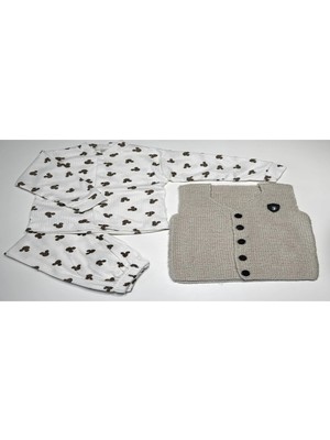 1-2 Yaş El Örgüsü Bej Renk Yelek ile Pijama Takımından Oluşan Hediye Seti