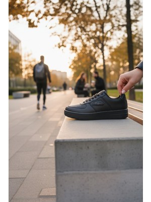 Enoch Erkek Spor ve Günlük Ayakkabı Tam Ortopedik Tabanlı Simsiyah (Full Black) Klasik Model