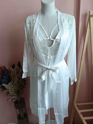 Laris Candy Beyaz Saten Dantelli Gelin Seti / Gecelik Sabahlık Takımı