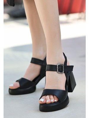 End Black Store Sody Siyah Cilt Topuklu Sandalet