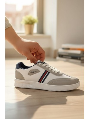 Enoch Erkek Spor ve Günlük Ayakkabı Tam Ortopedik Tabanlı Beyaz Gri Detaylı Şık Sneaker