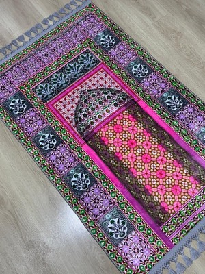 Dokuma Taban Örgü Püsküleri ve Ipek Kadar Yumuşak Yüzeyiyle Bambu Seccade Namazlık 80X125 cm Hac Umre Ramazan Hediyesi