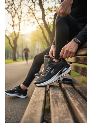 Enoch Erkek Siyah Performans Odaklı Yürüyüş Ayakkabısı - Destekli Beyaz Tabanlı Sneaker