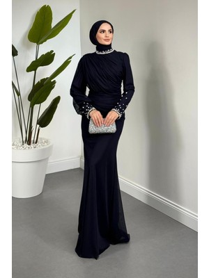 Merven Akyüz Lavrine Boynu ve Kolu Taşlı Tül Abiye Lacivert