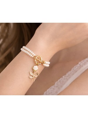 Maison Perle Jewelry Double Pearl Çift Sıralı Beyaz Gül Motifli inci Bileklik