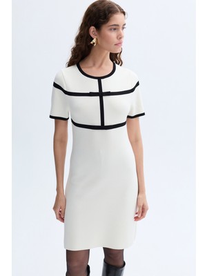 Çizgi Detaylı Mini Elbise