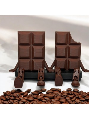 PremiumPort Dekoratif Ayakları Sallanan Çikolata Figürleri 2'li Set