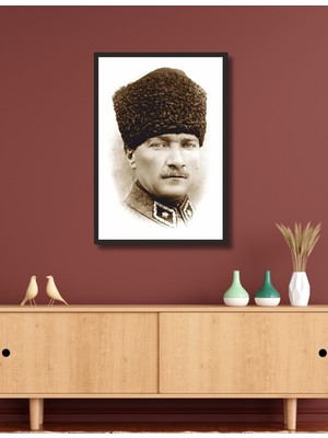 PremiumPort Siyah Çerçeve Görünümlü Atatürk Duvar Dekoru 20X30, Şık ve Modern Tasarım