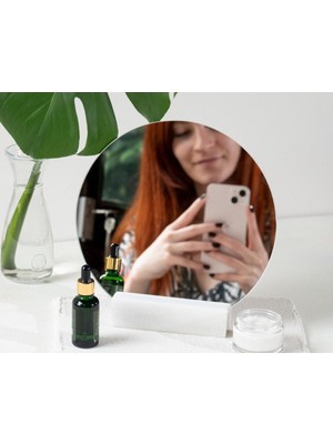 PremiumPort Şık Yuvarlak Dekoratif Makyaj Aynası, Zarif ve Kullanışlı Tasarım