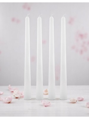 PremiumPort Beyaz Konik Mum Seti, Şamdanlar ile Şıklık ve Sıcaklık Hissini Artırır