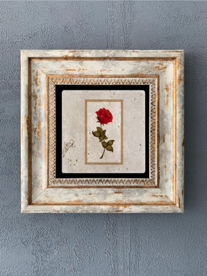 PremiumPort Renkli Taşlı Çerçeveli Duvar Dekoru, Şık ve Doğal Tasarım