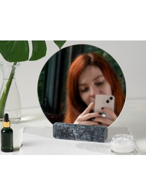 PremiumPort Şık Yuvarlak Makyaj Aynası, Pratik ve Kullanışlı Tasarım