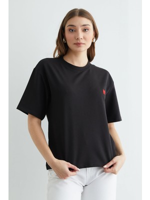 FullaModa Basic Fiyonk Nakışlı Bisiklet Yaka Tişört