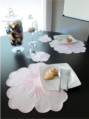 PremiumPort Çiçek Desenli Nakışlı Amerikan Servis Seti ve Kokteyl Sunum Peçetesi