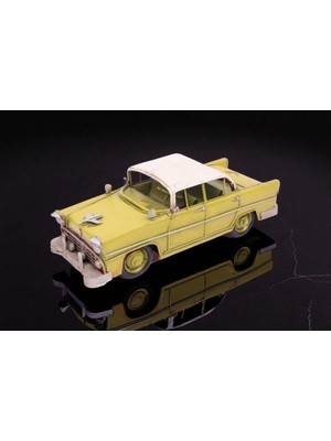 PremiumPort Şık Metal Dekoratif Spor Araba Tasarımı, Ev ve Ofis Için Zarif Aksesuar