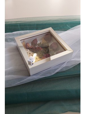 PremiumPort Şık 20X20X5 cm Ledli Çiçekli Anı Çerçevesi, Dekoratif ve Modern Tasarım