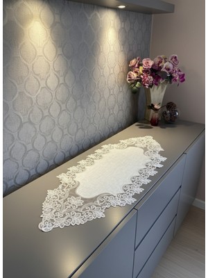 PremiumPort Keten Gardenya Menekşe Dantelli Fransız Model Kısa Runner