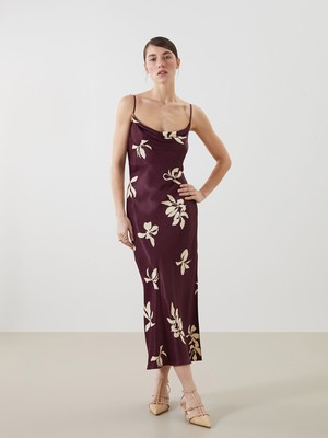 Lc Waikiki Yeni Sezon Dökümlü Yaka Çiçekli Saten Elbise