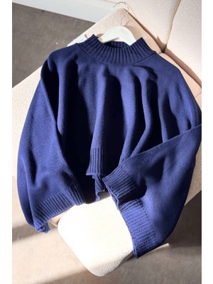 Zerogaprise Kadın Dik Yaka Yara Kol Crop Triko Kazak