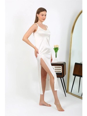 İlkyaz Fashion Yırtmaçlı Uzun Saten Gecelik Ekru