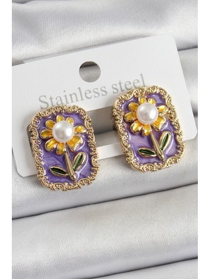 İlkyaz Fashion Pirinç Mor Mineli Papatya Figürlü Sanatsal Portre Model Gold Renk Kadın Küpe ILKYAZB-RSBJTR34