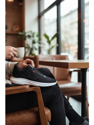 Enoch Erkek Benekli Doku Detaylı Esnek Tabanlı Günlük Spor Ayakkabı Sneaker