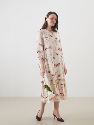 Lc Waikiki Yeni Sezon V Yaka Çiçekli A Kesim Elbise