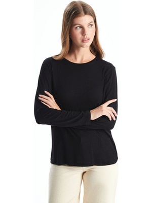 Lc Waikiki Yeni Sezon Bisiklet Yaka Kadın Tişört