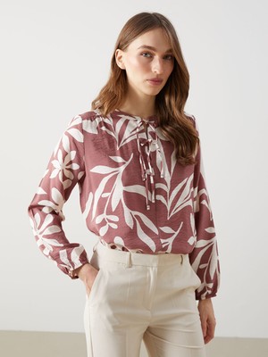 Lc Waikiki Yeni Sezon Bağlamalı Yaka Desenli Kadın Bluz