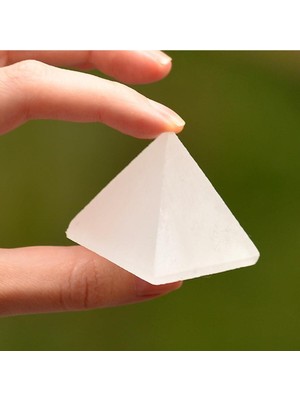 PremiumPort Doğal Selenit Taşı Piramit, 4 cm Enerji ve Dekorasyon Objesi
