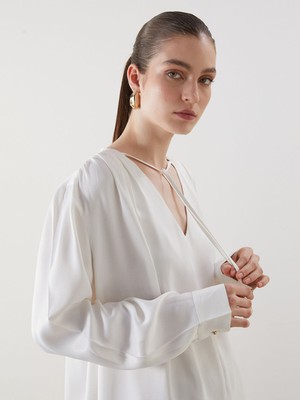 Lc Waikiki Yeni Sezon V Yaka Saten Kadın Bluz