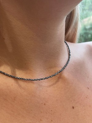 Atelier Çağla Ince Antrasit Kristal Kolye