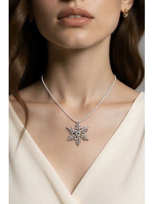 Karya Takı Beyaz Taşlı Kar Taneli Bayan Kolye