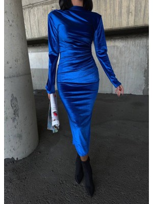 Emh Store Kadın Uzun Kollu Yarım Balıkçı Yaka Büzgü Detay Kadife Kumaş Elbise