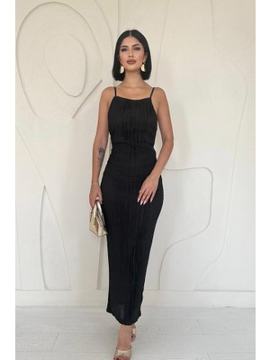 Emh Store Siyah Piliseli Halter Boyun Elbise